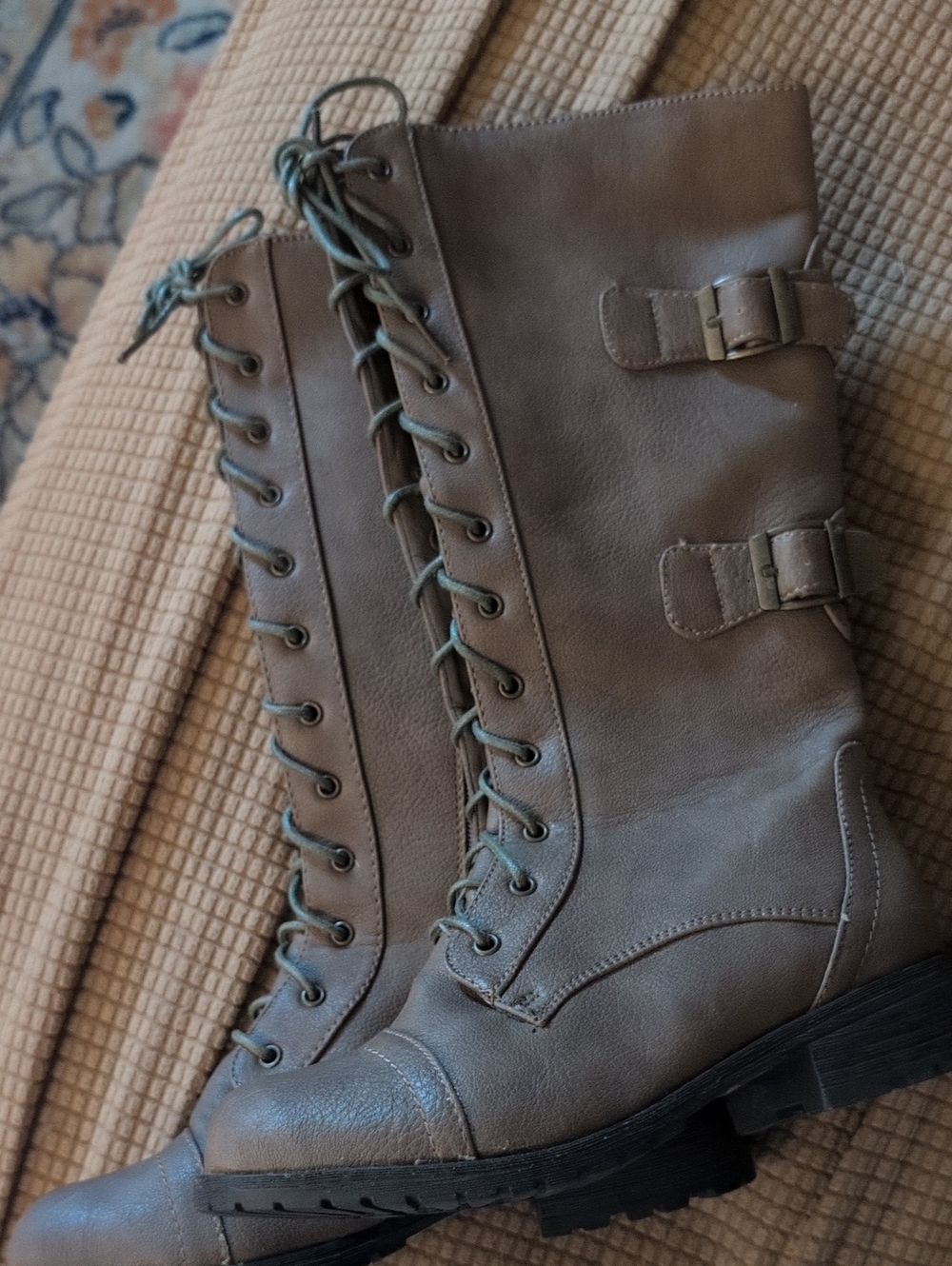 NWOT Women's Tan Lace-Up Zip Mid-Calf Boots